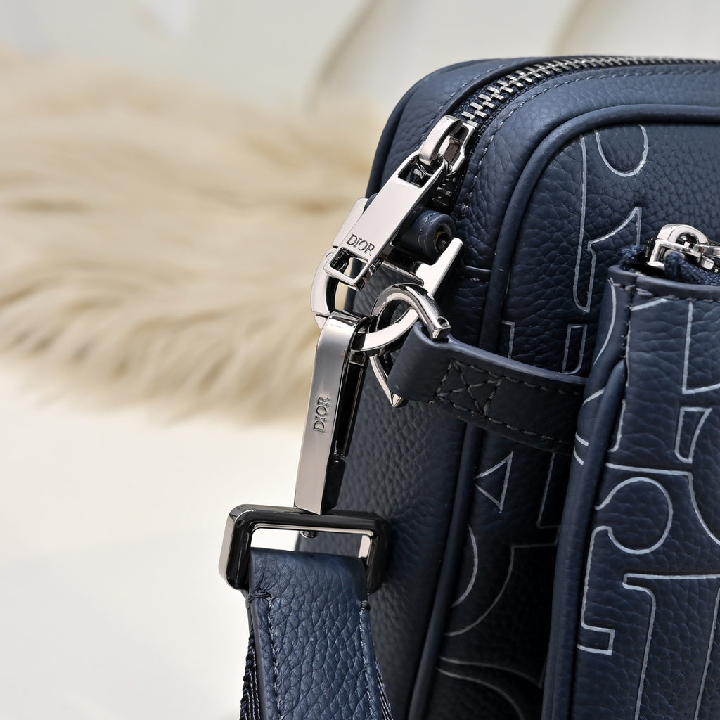 DIOR MESSENGER BAG