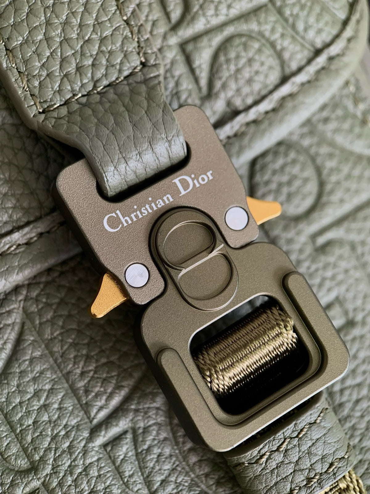 DIOR MESSENGER BAG