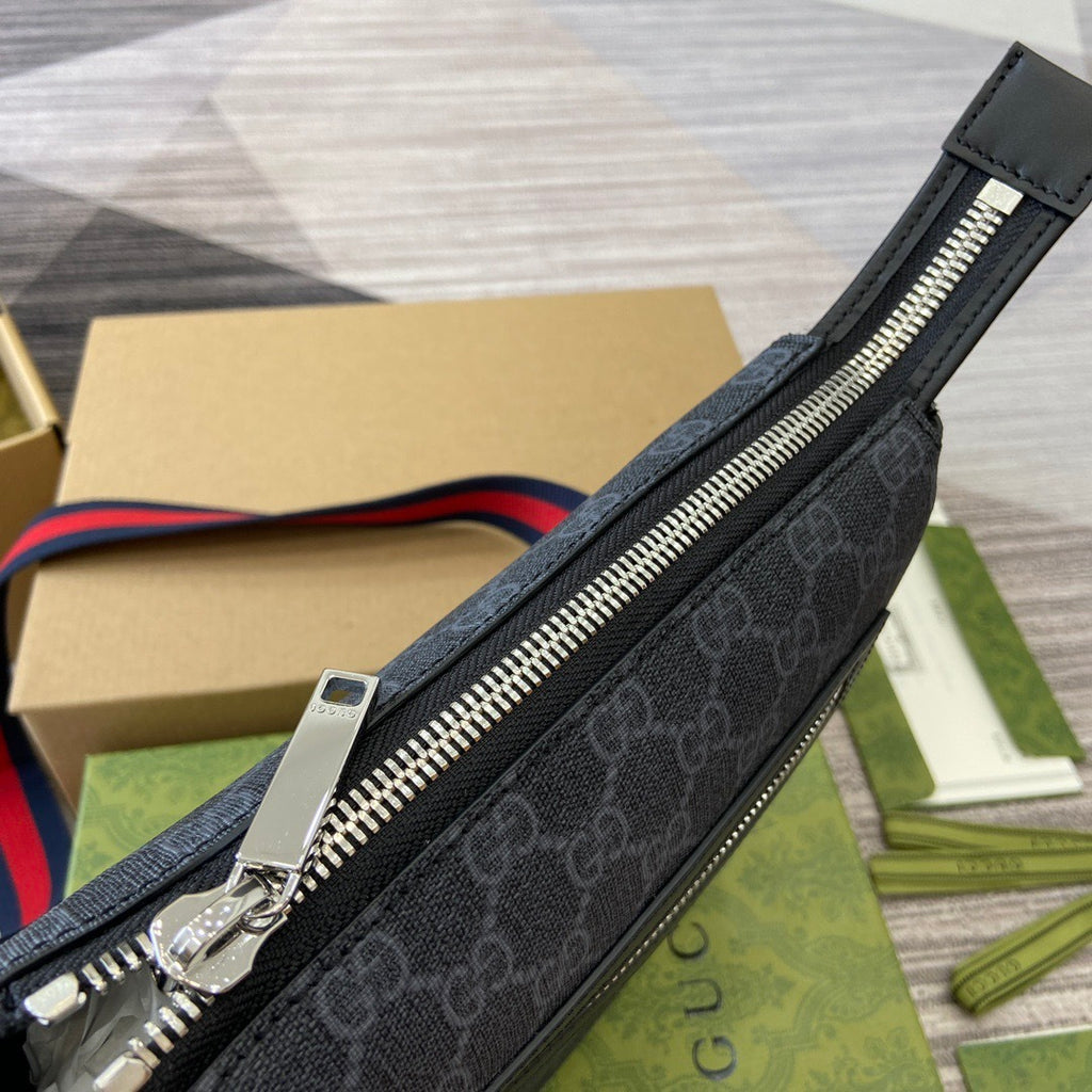 GUCCI MESSENGER BAG