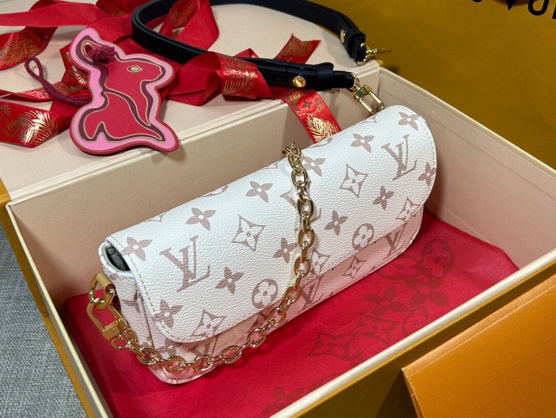 LV WOMENS BAG