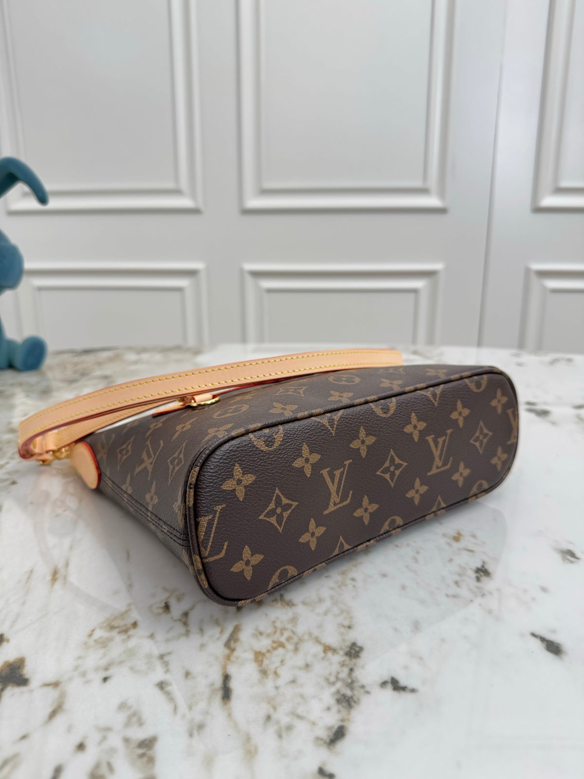 LV WOMENS BAG