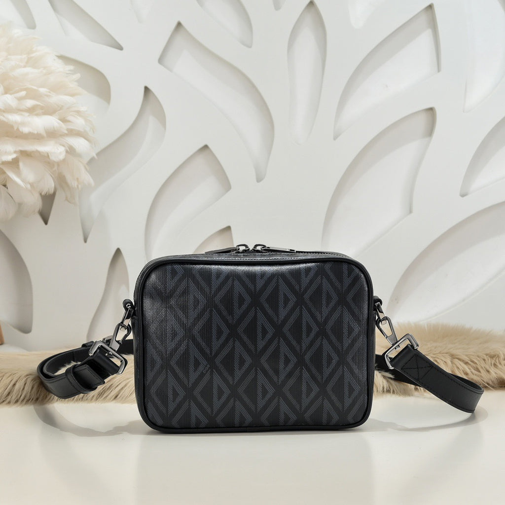 DIOR MESSENGER BAG