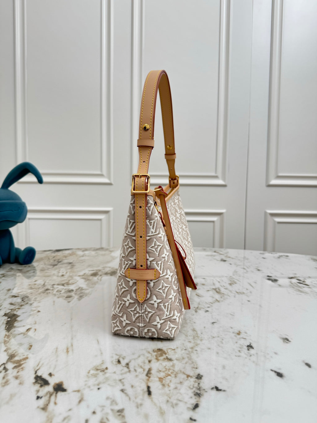 LV WOMENS BAG