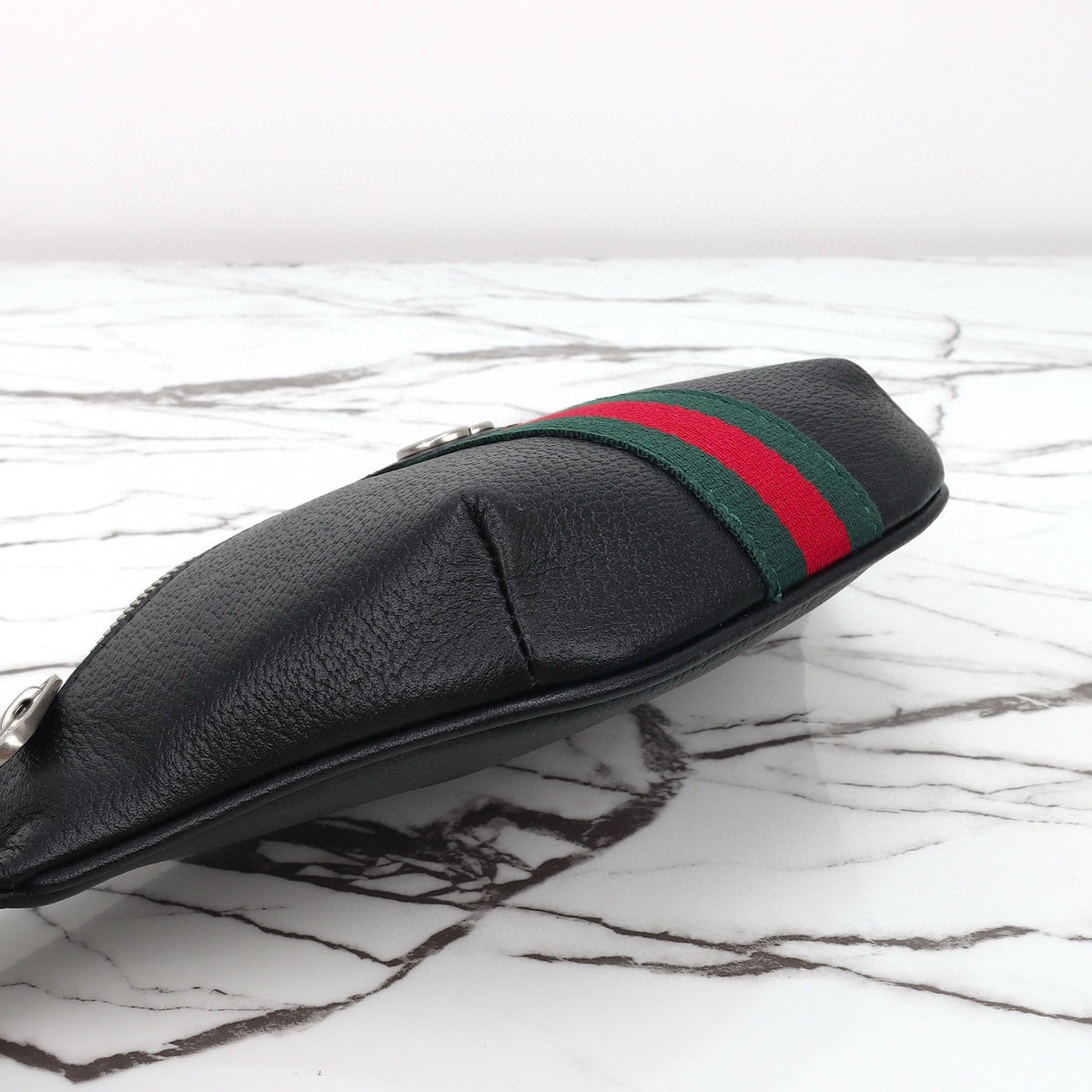 GUCCI MESSENGER BAG