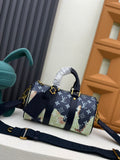 LV MESSENGER BAG