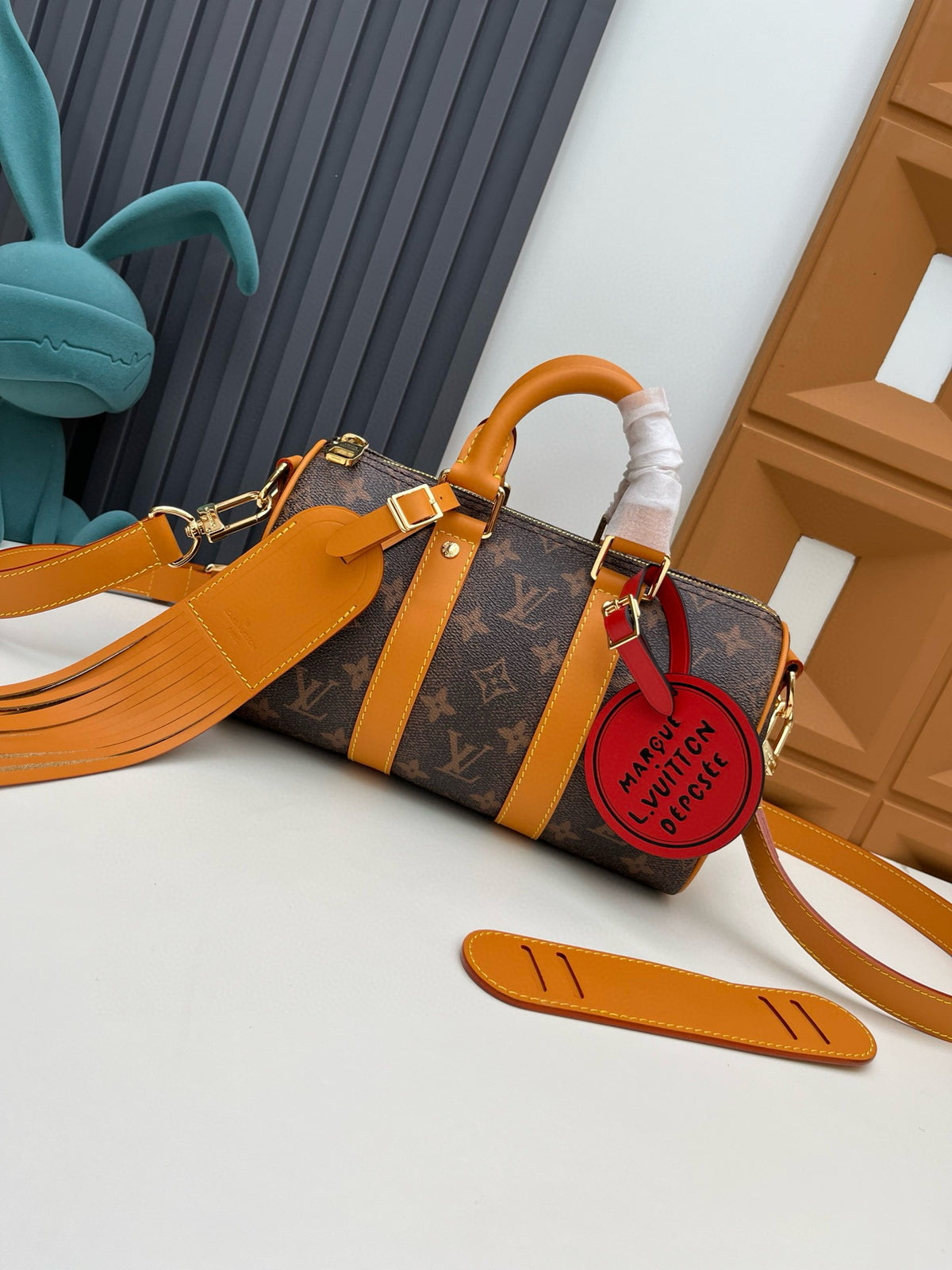 LV WOMENS BAG