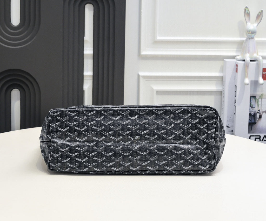 GOYARD WOMENS BAG