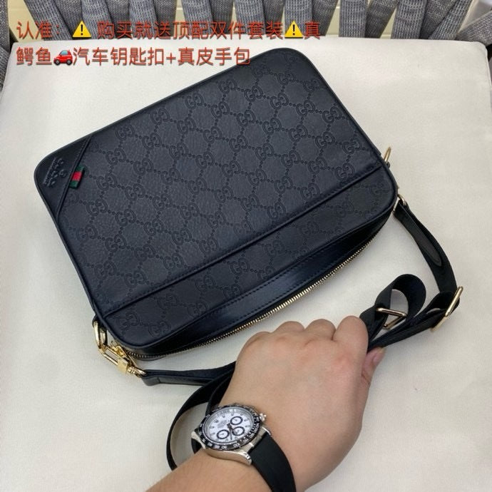 GUCCI MESSENGER BAG