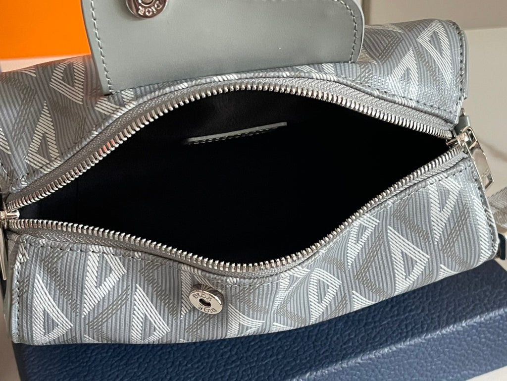 DIOR MESSENGER BAG