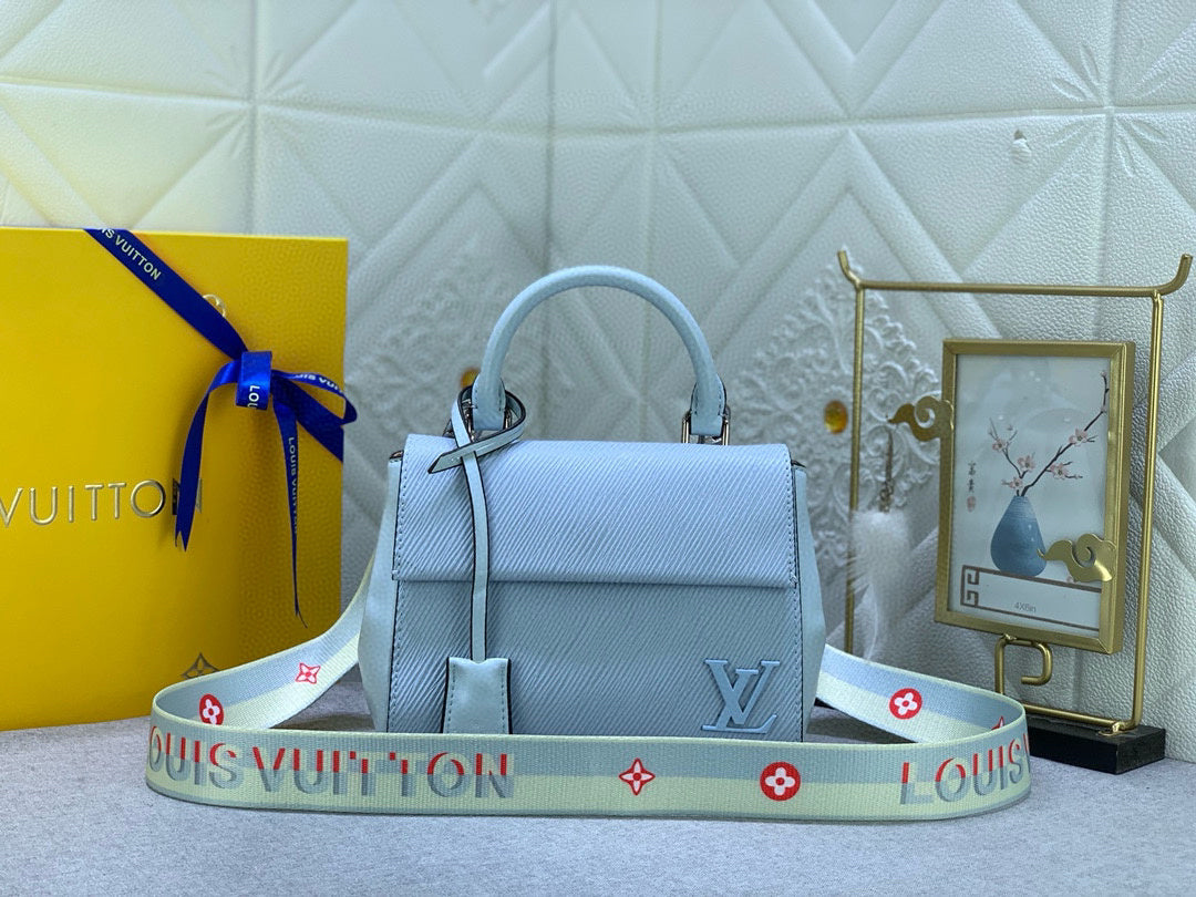 LV WOMENS BAG