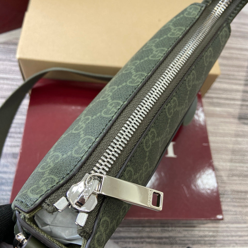 GUCCI MESSENGER BAG