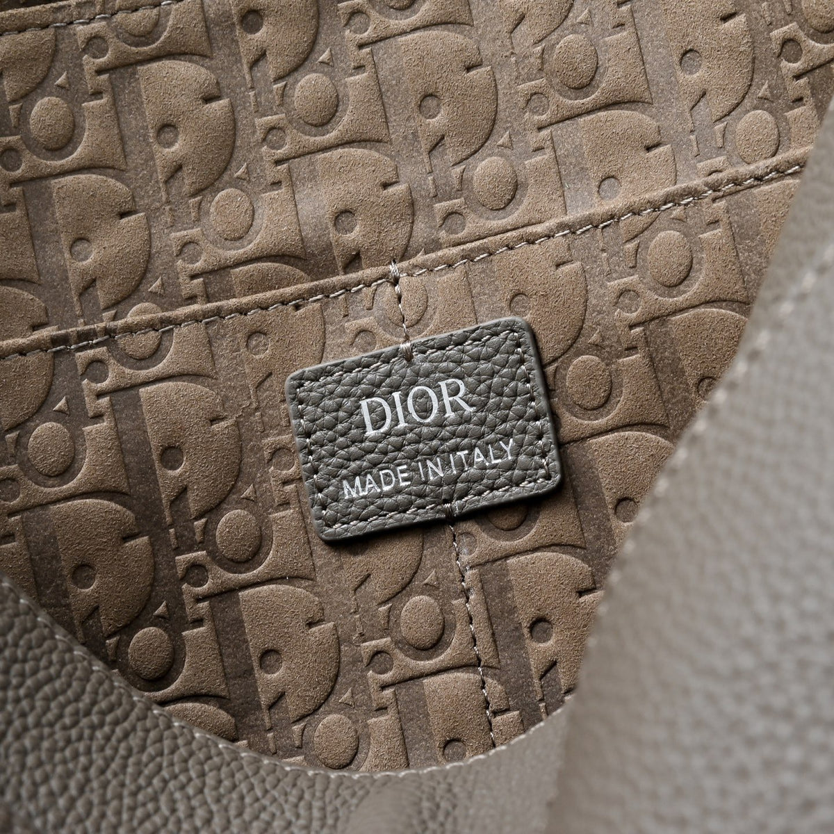 DIOR MESSENGER BAG