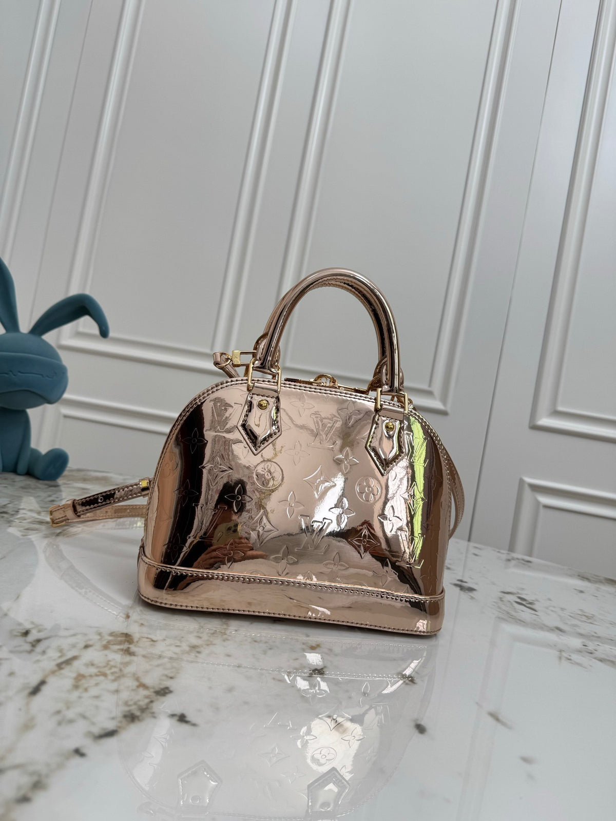 LV WOMENS BAG