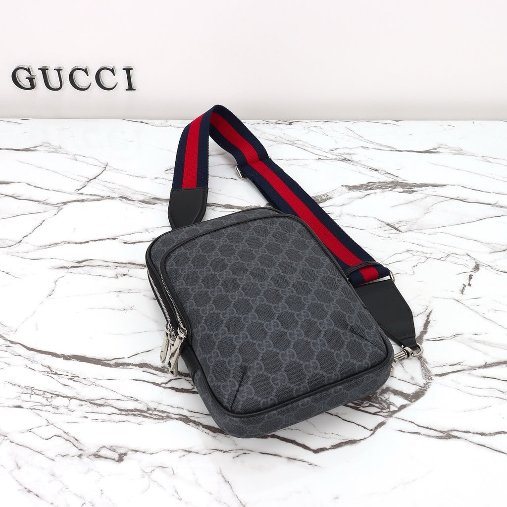 GUCCI MESSENGER BAG