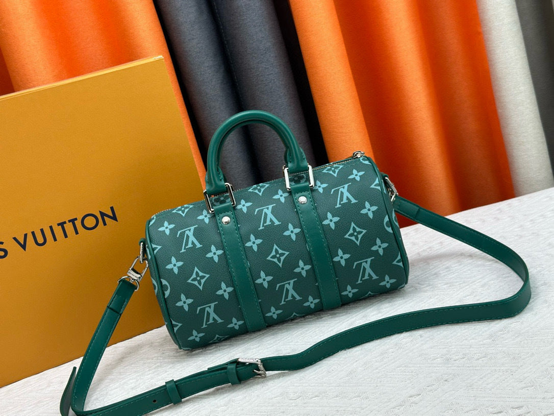 LV WOMENS BAG