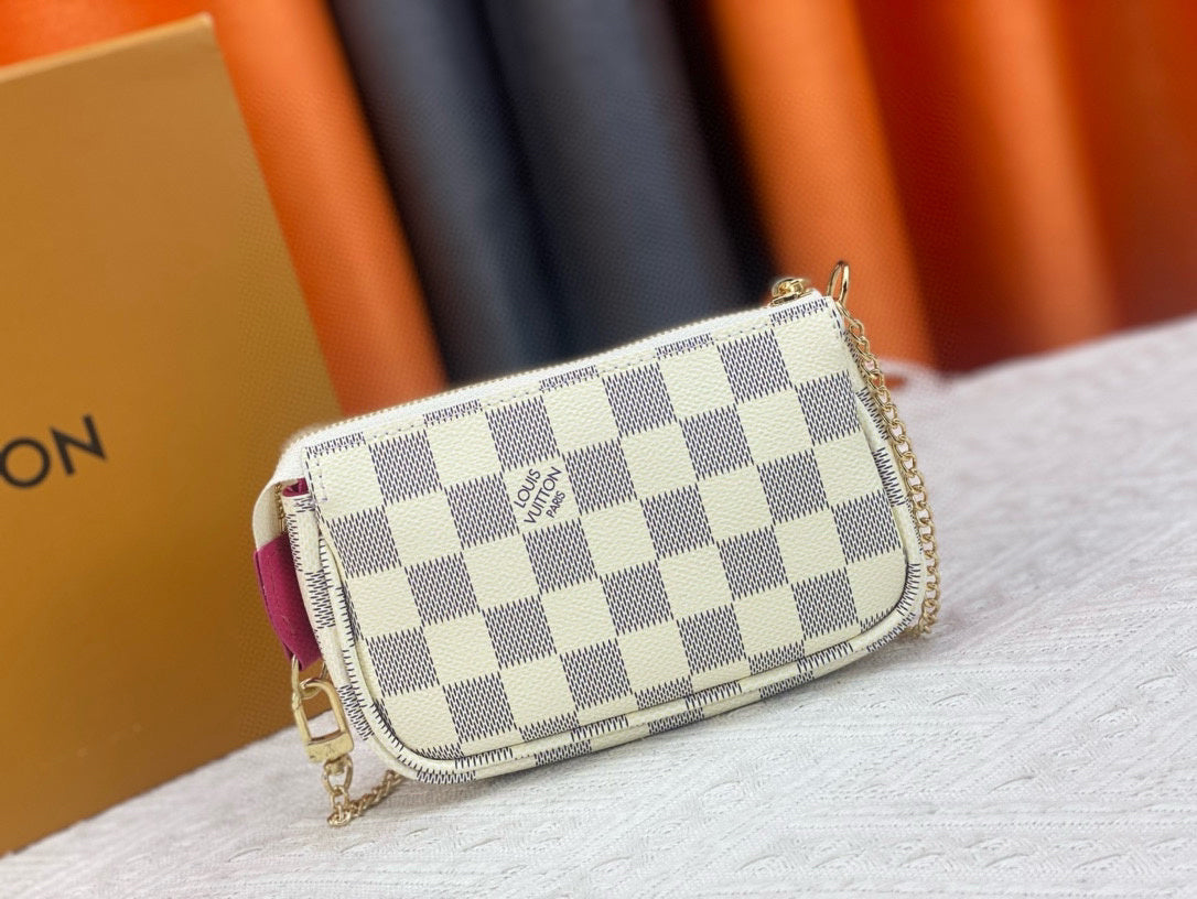 LV WOMENS BAG
