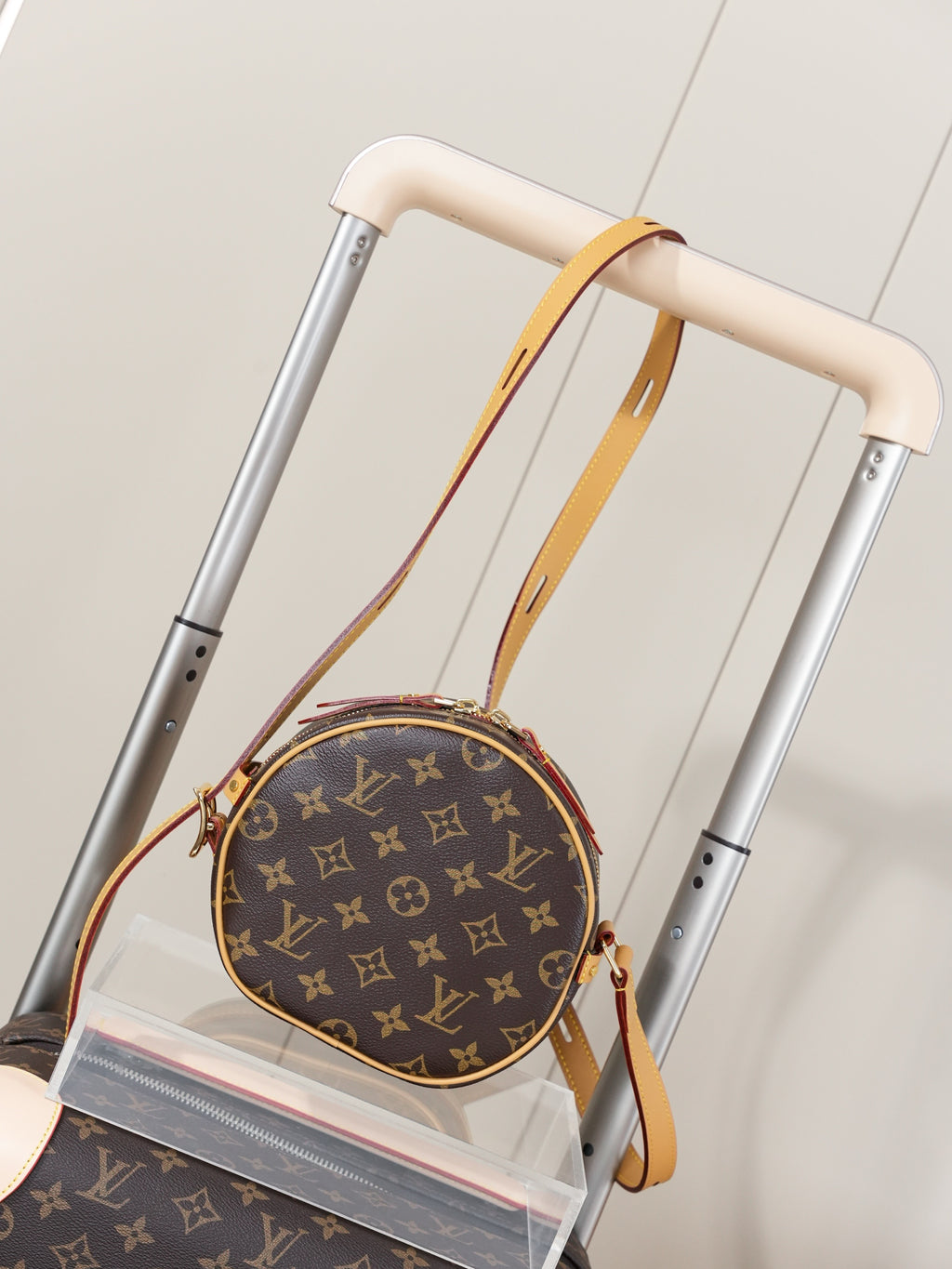 LV WOMENS BAG
