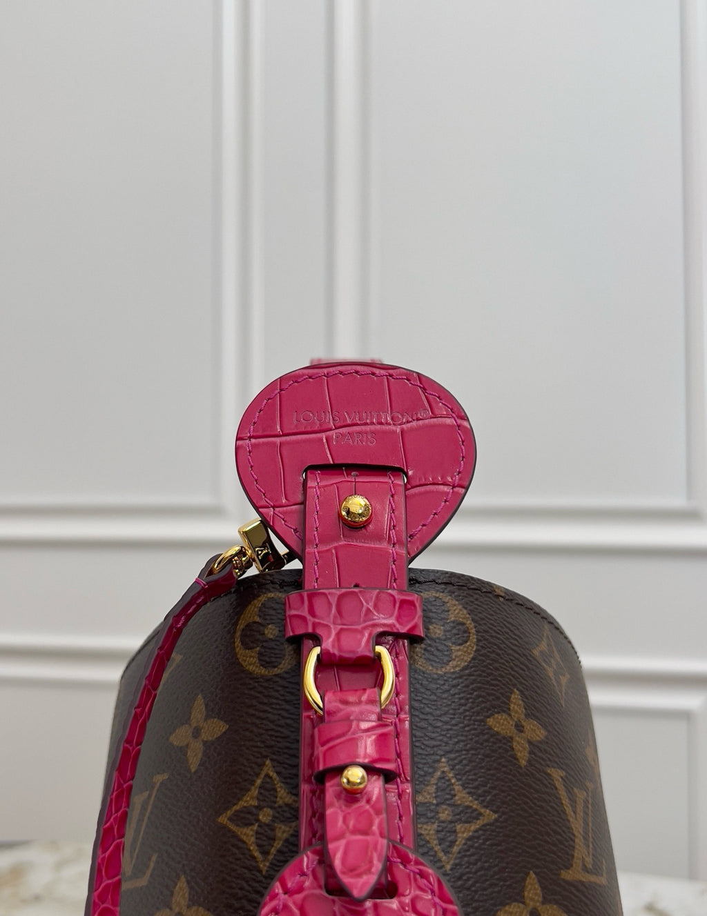 LV WOMENS BAG