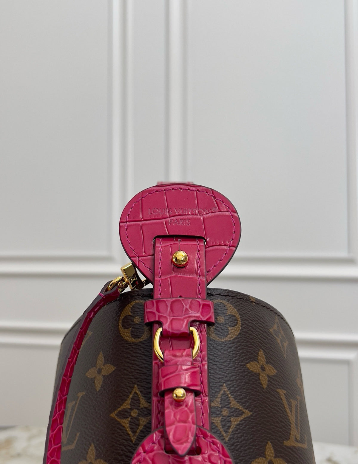LV WOMENS BAG