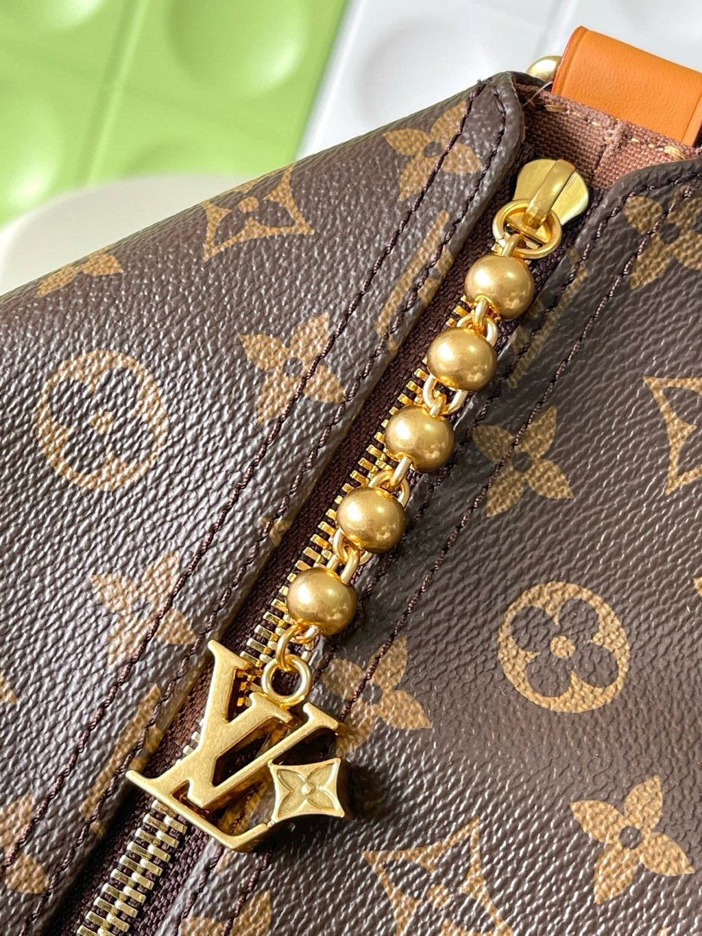 LV WOMENS BAG
