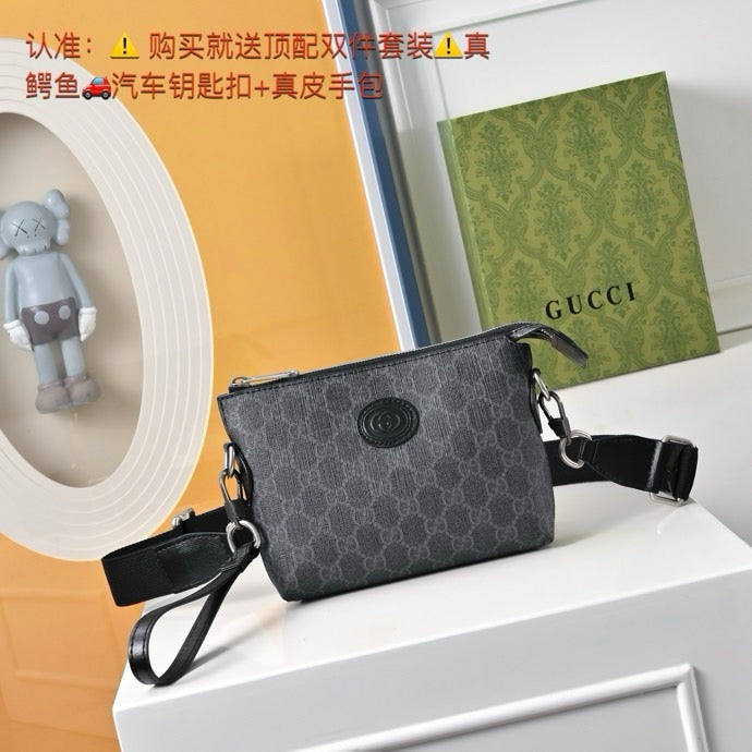 GUCCI MESSENGER BAG