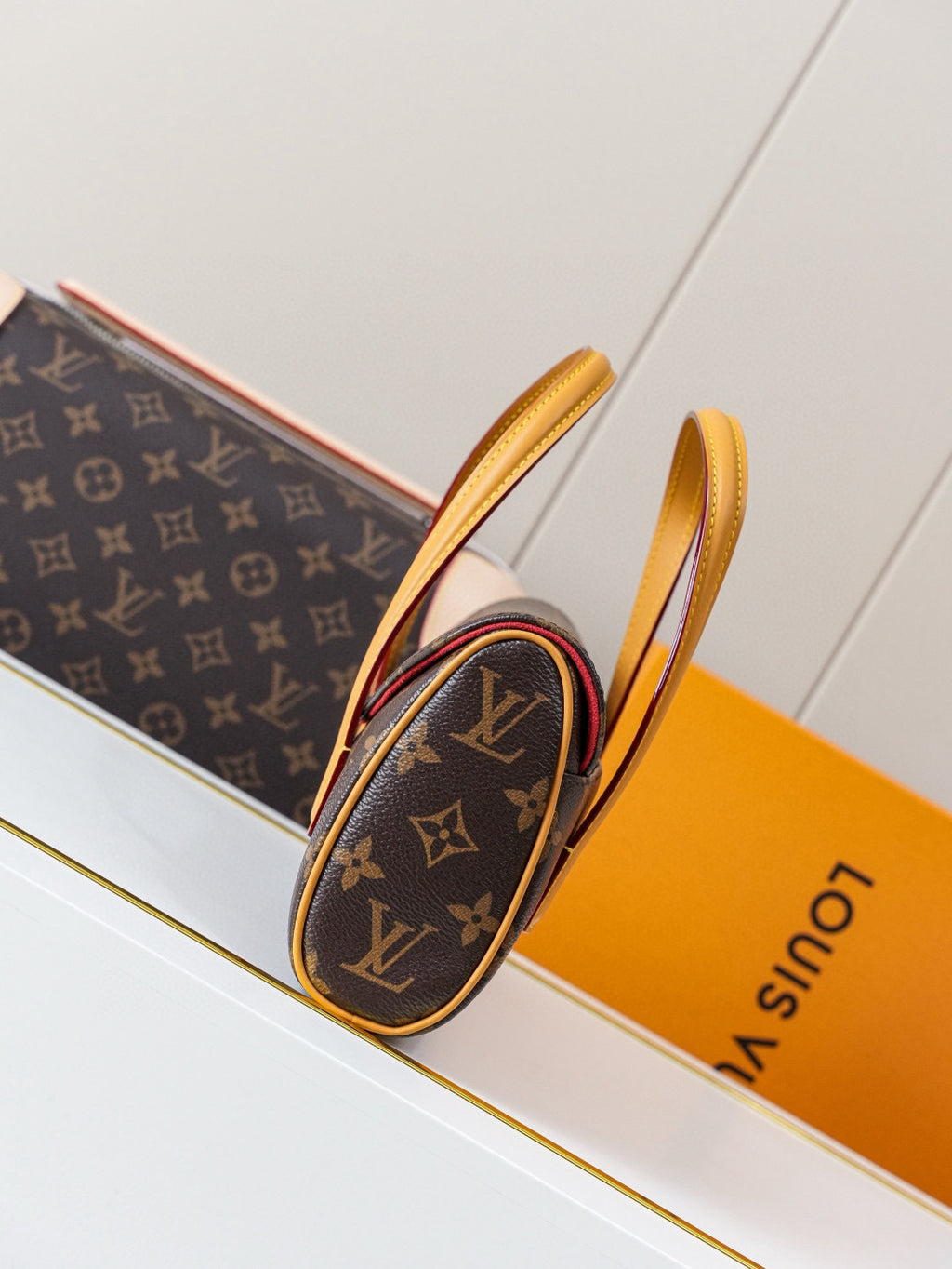 LV WOMENS BAG