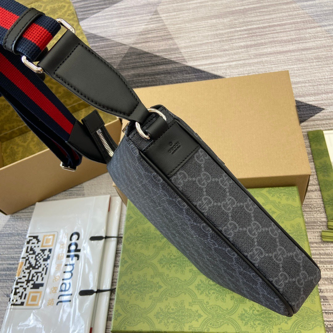 GUCCI MESSENGER BAG