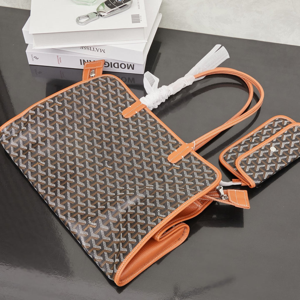 GOYARD WOMENS BAG