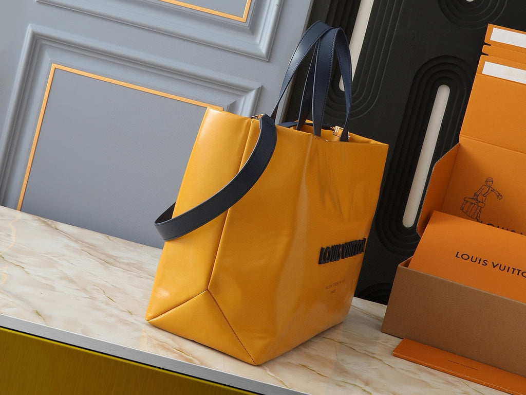 LV WOMENS BAG