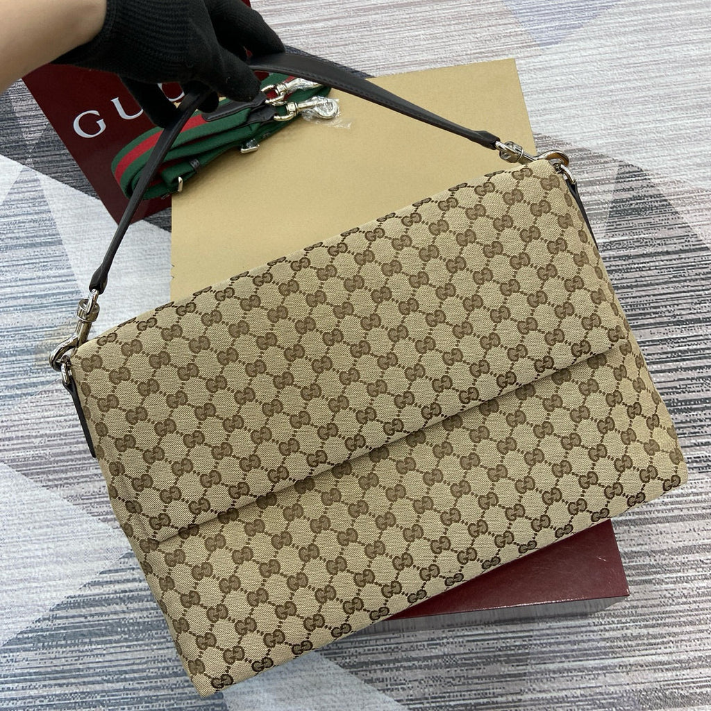 GUCCI MESSENGER BAG