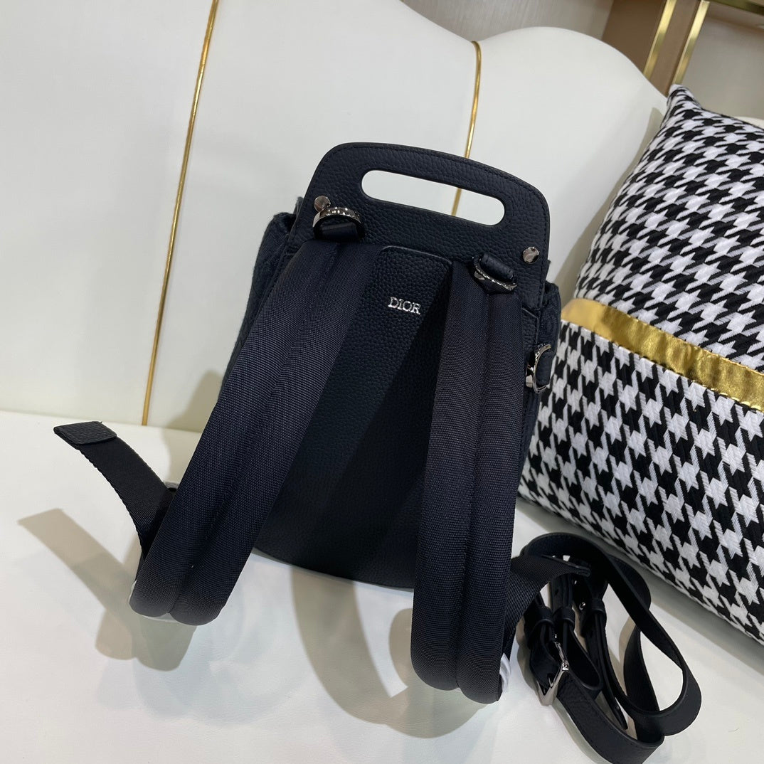 DIOR MESSENGER BAG