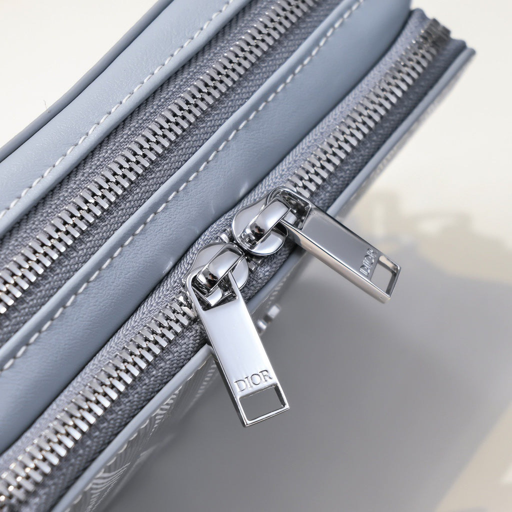 DIOR MESSENGER BAG