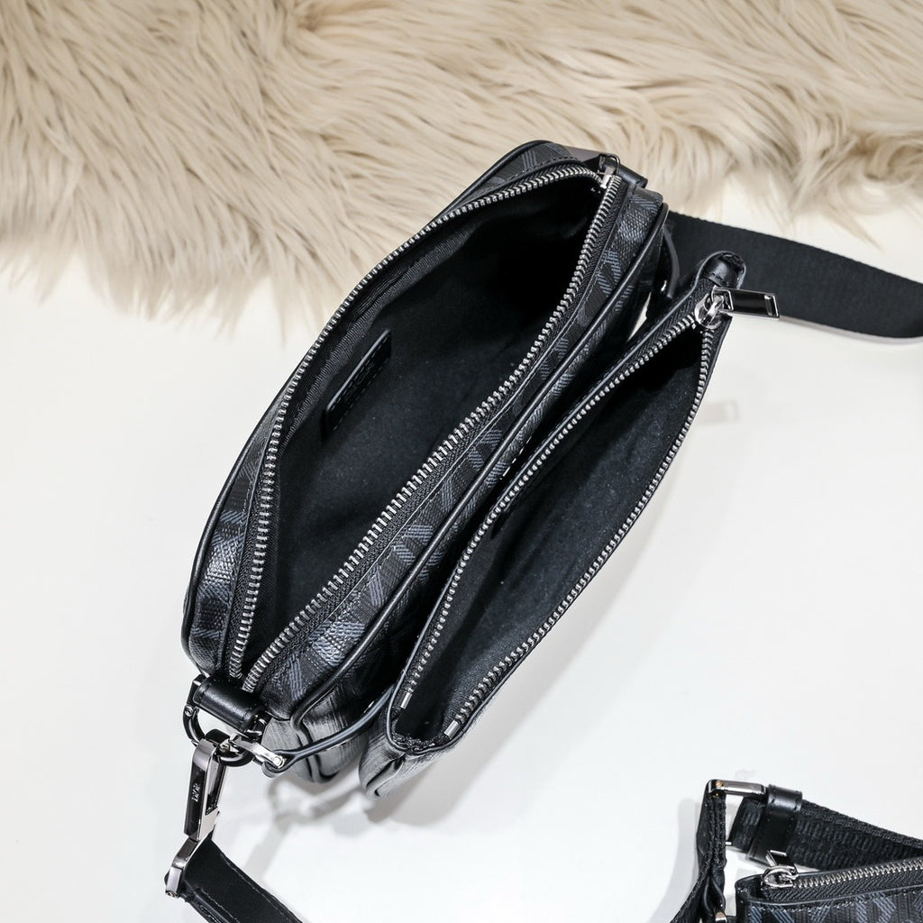 DIOR MESSENGER BAG