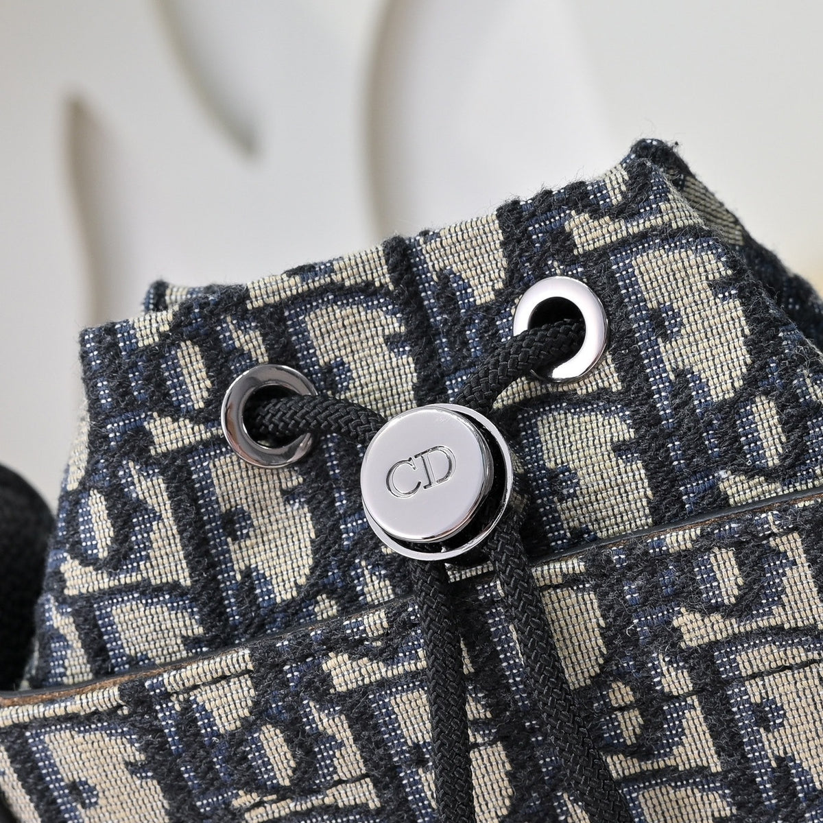 DIOR MESSENGER BAG