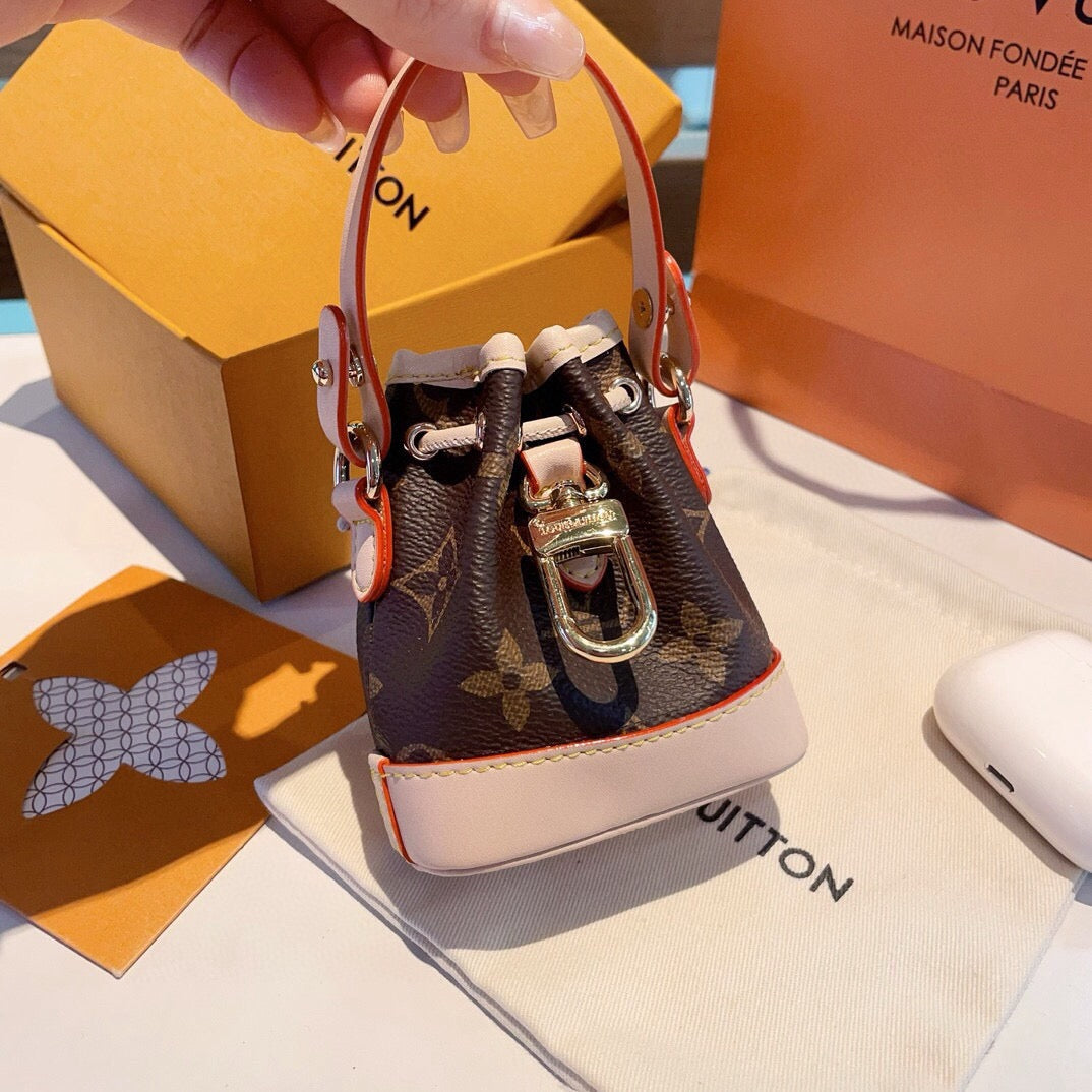 LV WOMENS BAG