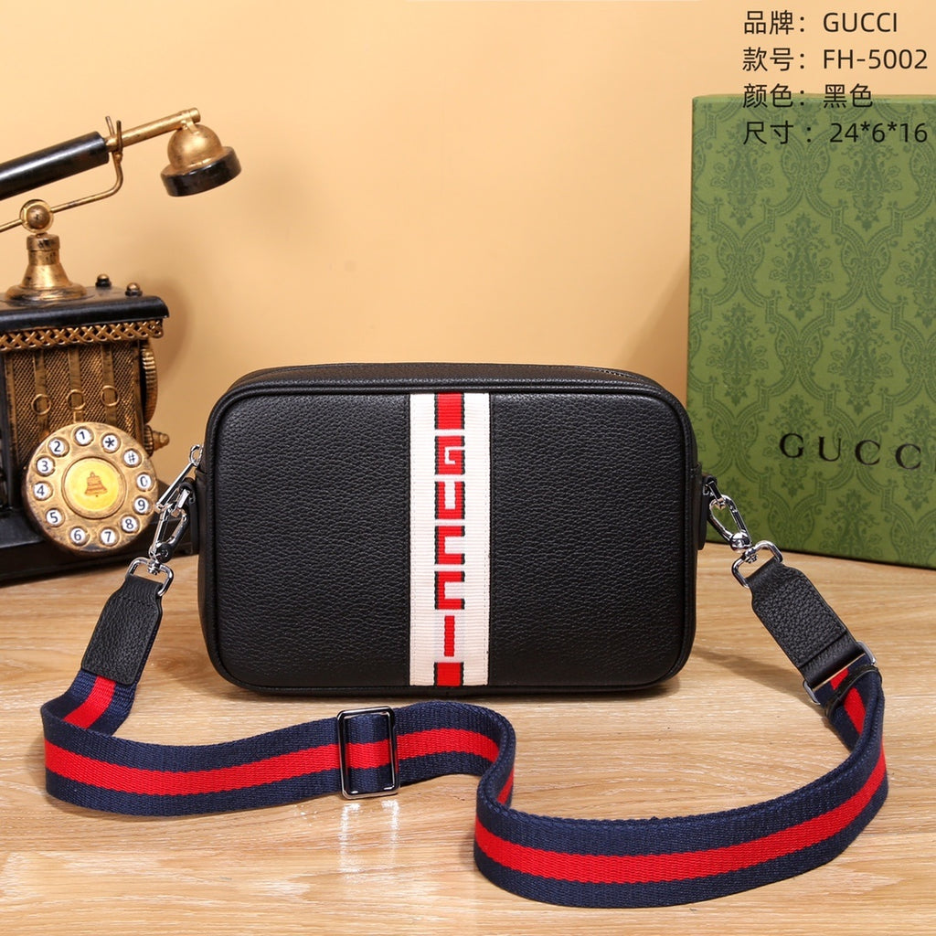GUCCI MESSENGER BAG