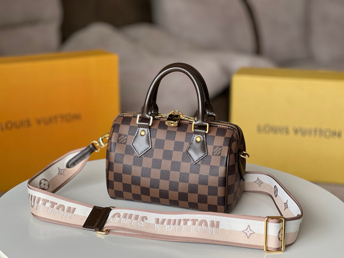 LV WOMENS BAG