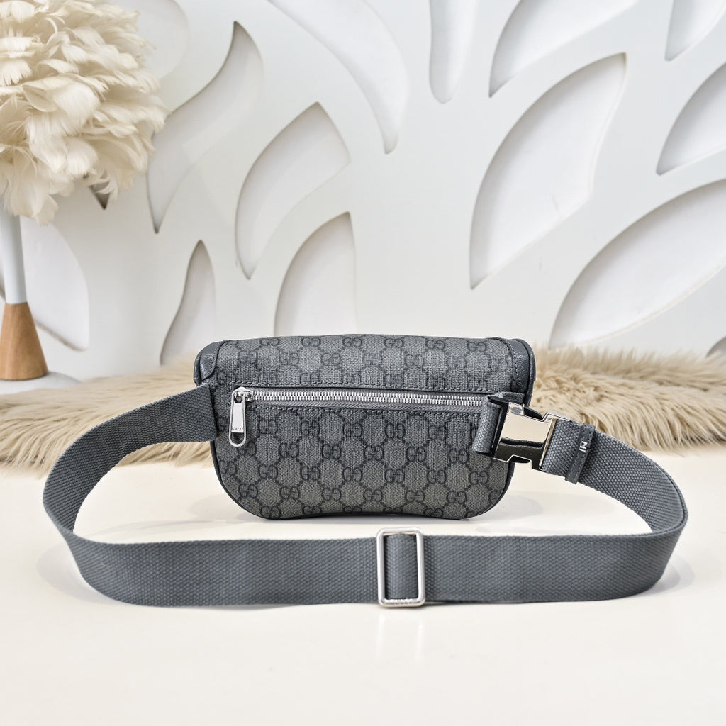 GUCCI MESSENGER BAG