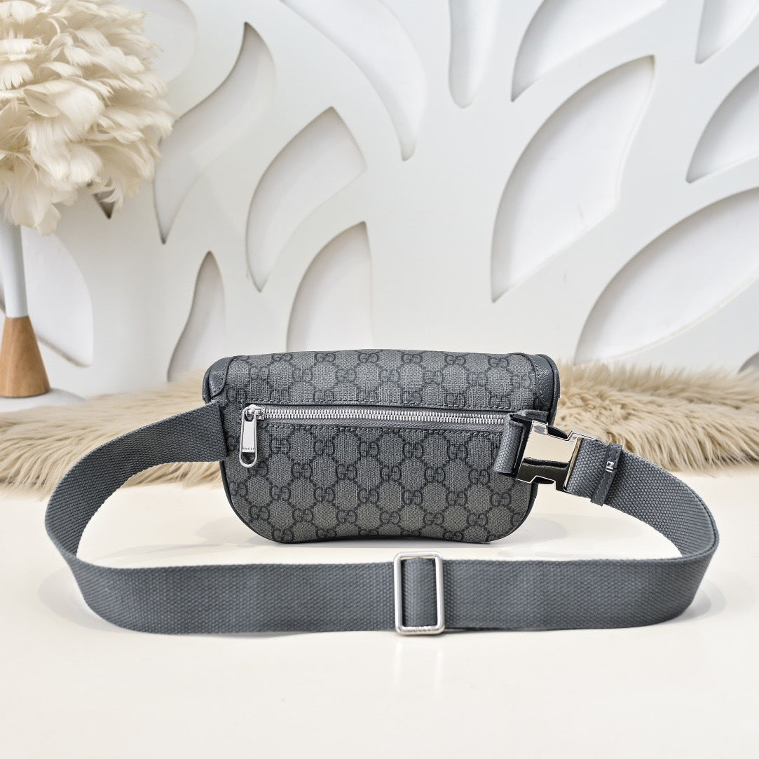 GUCCI MESSENGER BAG