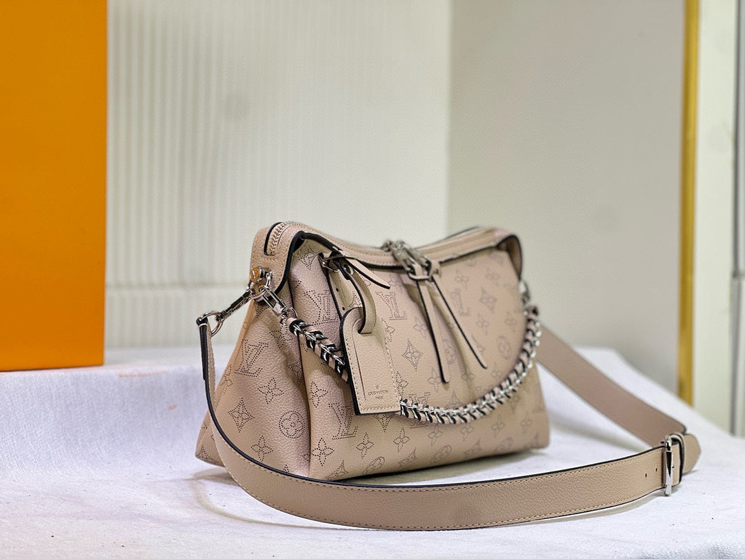 LV WOMENS BAG