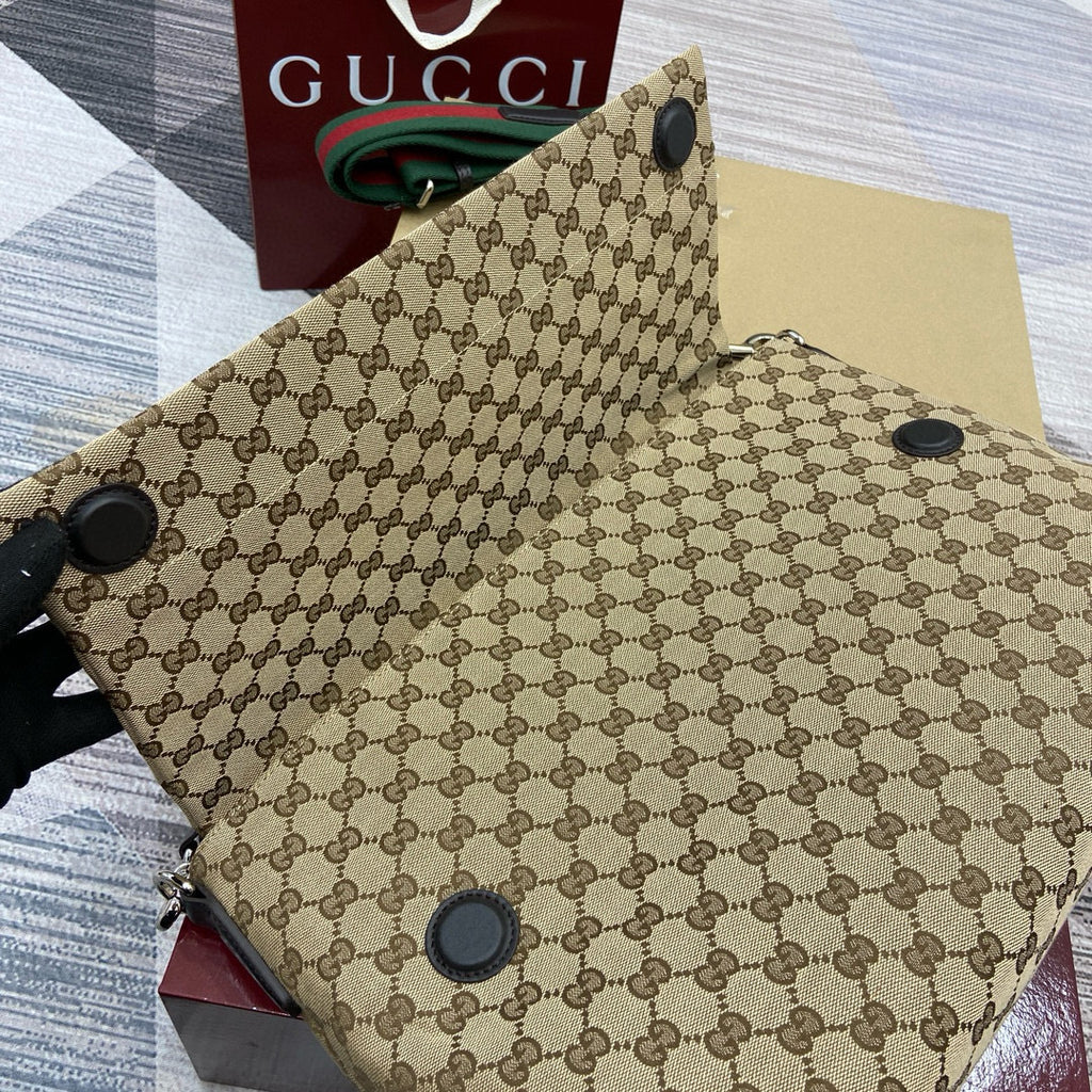 GUCCI MESSENGER BAG