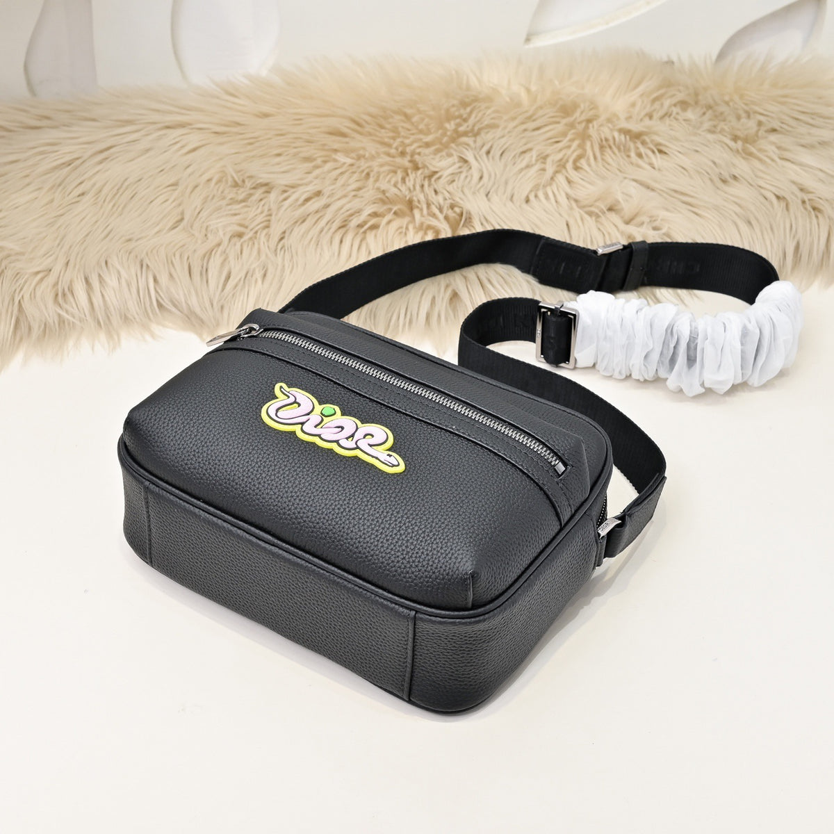 DIOR MESSENGER BAG
