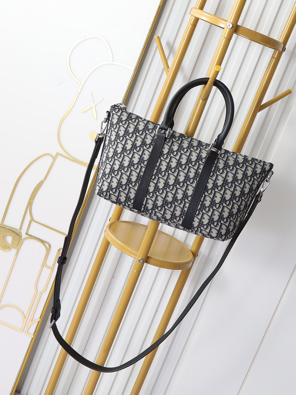 DIOR MESSENGER BAG