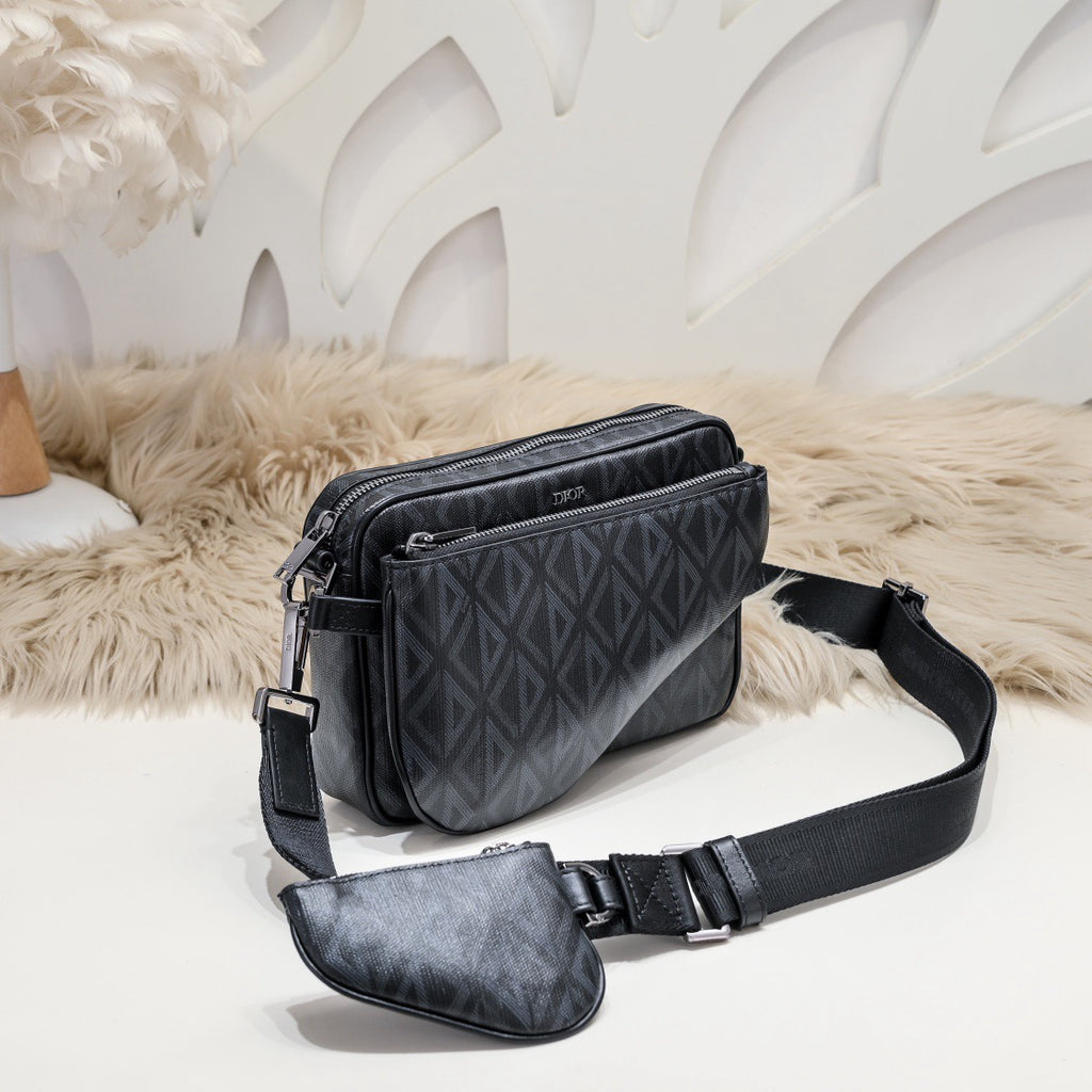 DIOR MESSENGER BAG