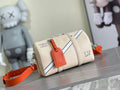 LV MESSENGER BAG