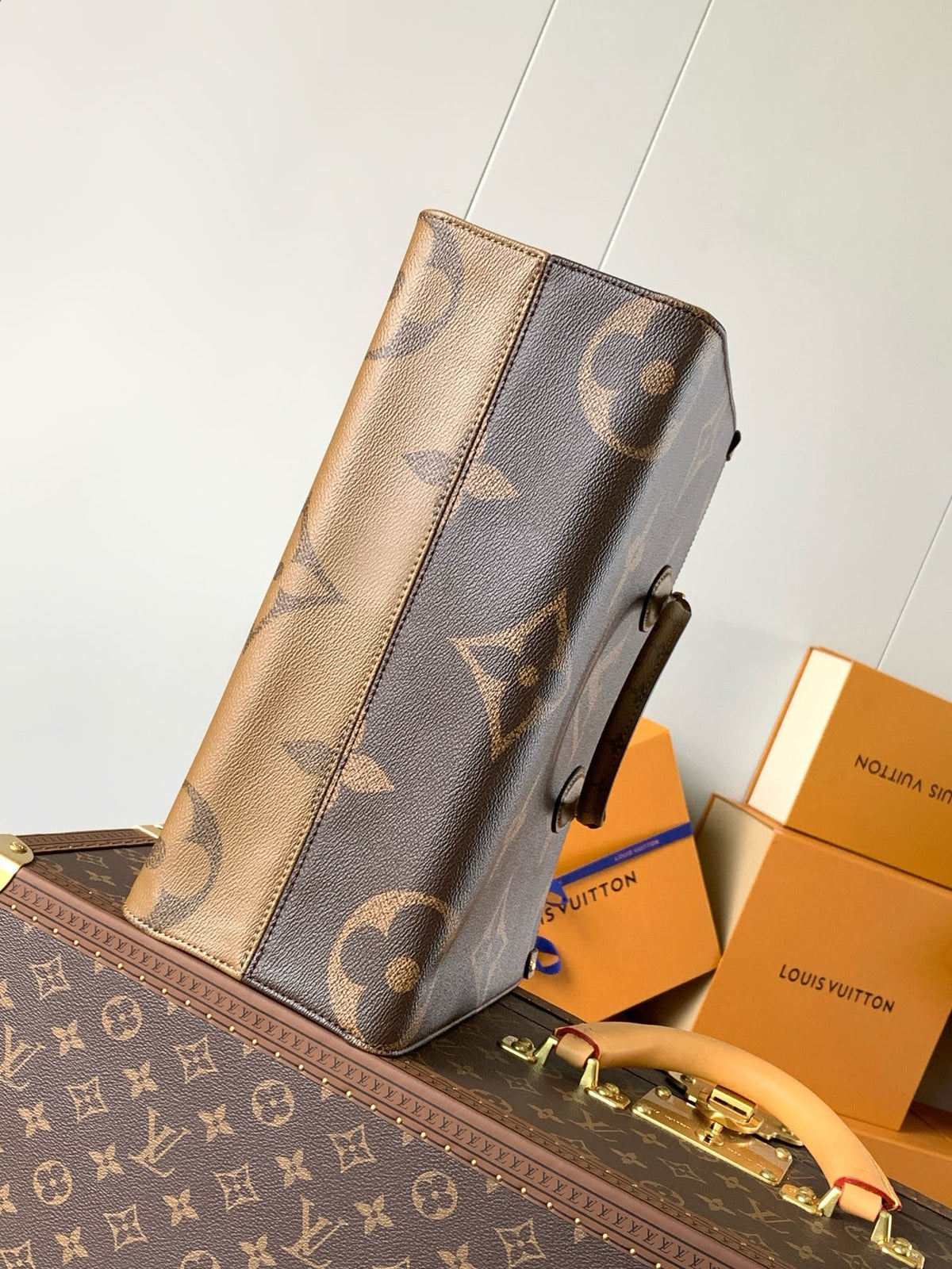 LV WOMENS BAG