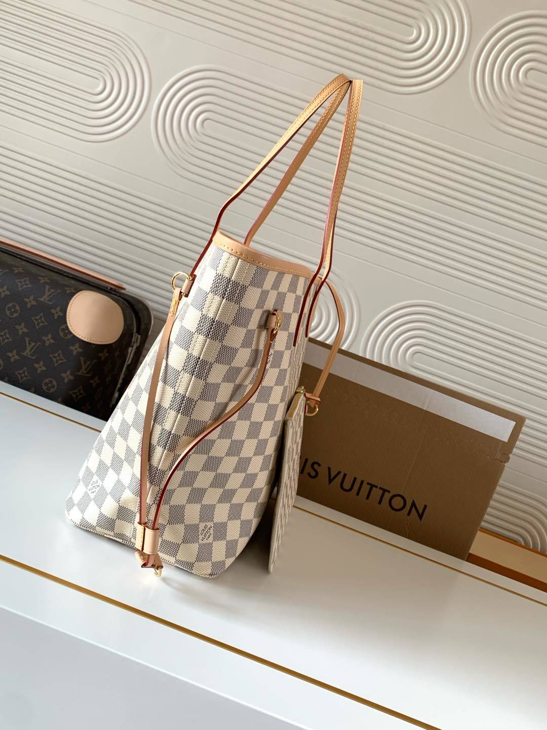 LV WOMENS BAG