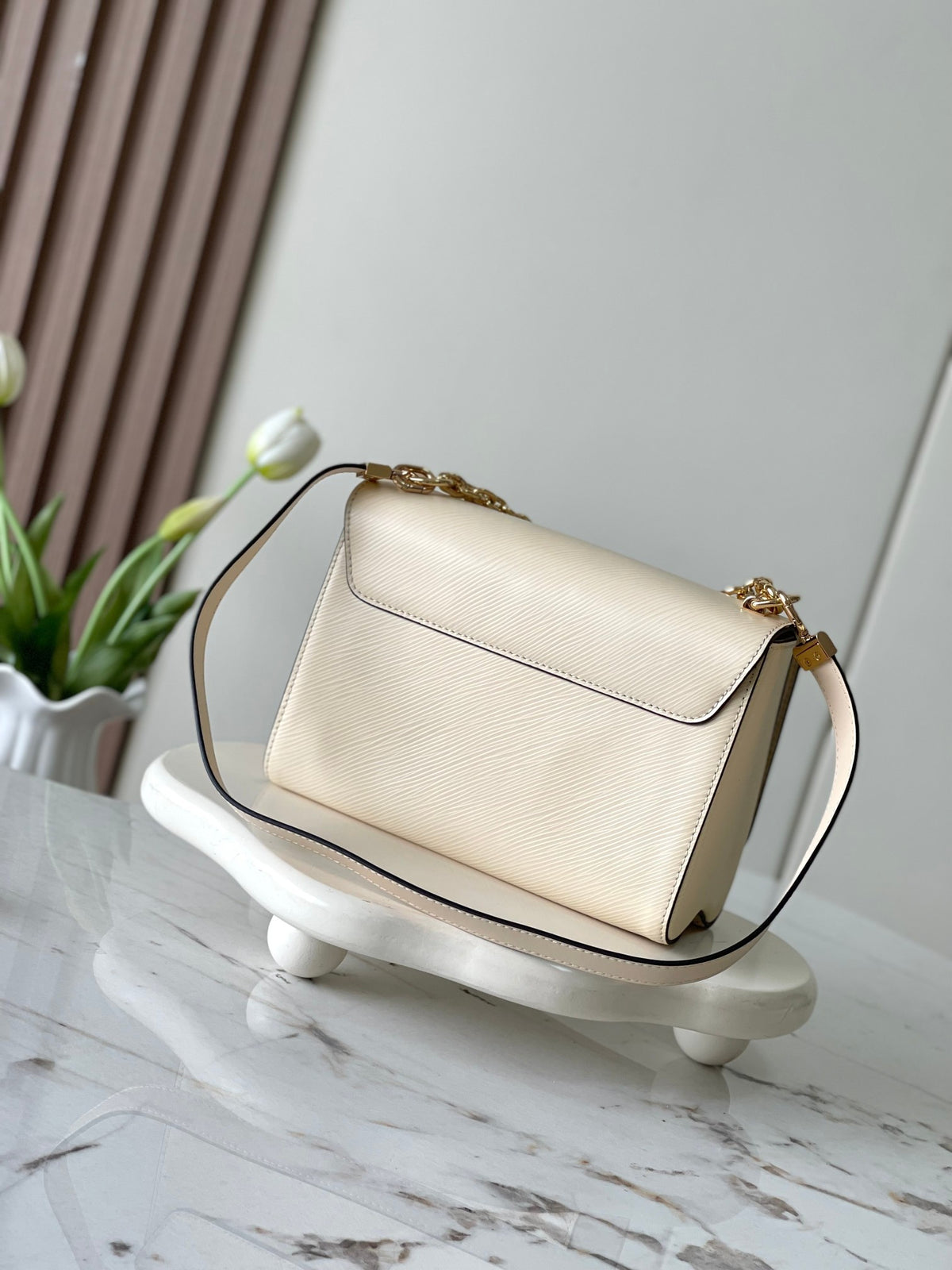 LV WOMENS BAG