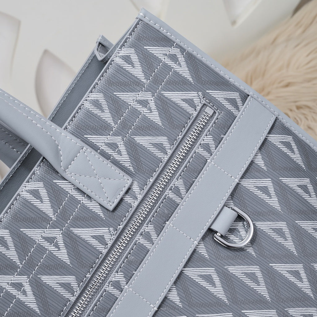 DIOR MESSENGER BAG