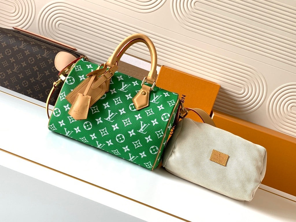 LV WOMENS BAG